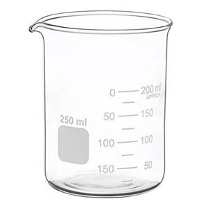 Laboratoriemätkopp av klar borosilikat graderad glas